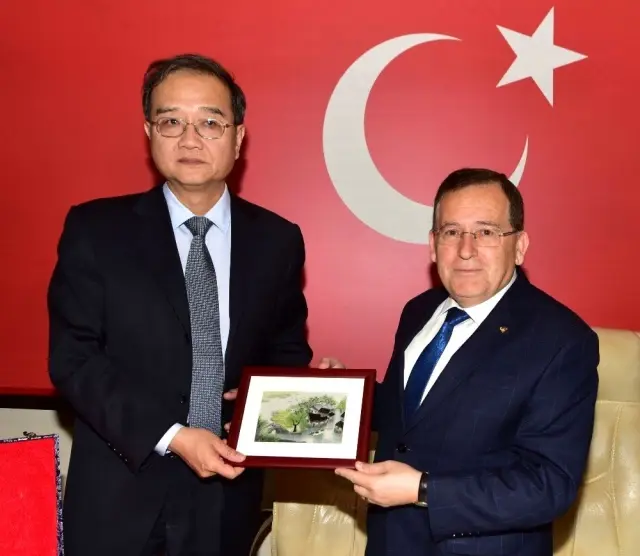 Çinli firmalara Yatırım Adası tanıtıldı Çinli firmalara Yatırım Adası tanıtıldı