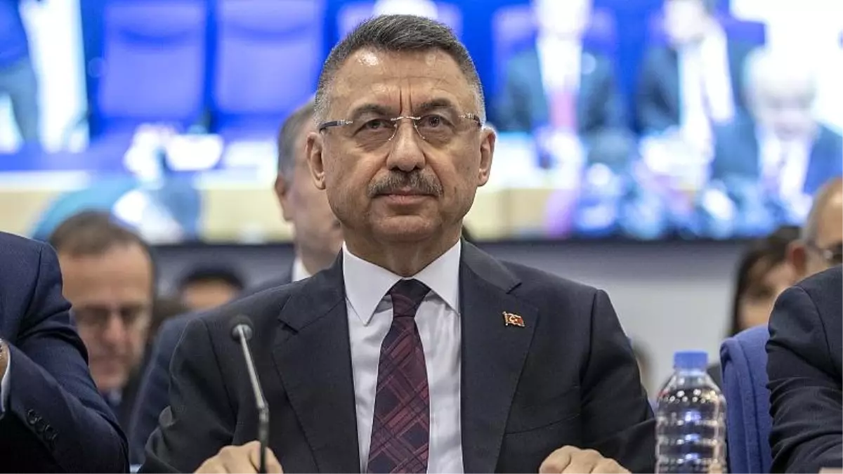 Cumhurbaşkanı Yardımcısı Oktay: Yatırım tüm dünyada düştü, Türkiye'de yüzde 12'nin üzerinde arttı