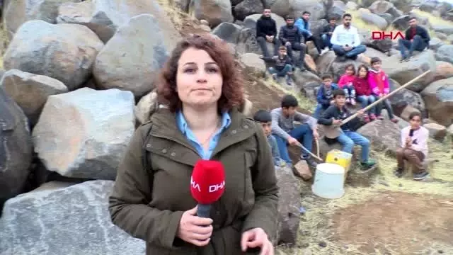 Diyarbakır diyarbakırlı çocukların kırsal mahallede ses yarışması-özel-1 Diyarbakır diyarbakırlı çocukların kırsal mahallede ses yarışması-özel-1