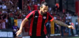 Karagümrükspor: Erkan Zengin, PTT 1. Lig takımı Adana Demirspor ile 1,5 yıllığına anlaştı Karagümrükspor: Erkan Zengin, PTT 1. Lig takımı Adana Demirspor ile 1,5 yıllığına anlaştı