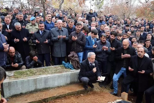 İl Özel İdaresi Genel Sekreteri Yentür'ün acı günü İl Özel İdaresi Genel Sekreteri Yentür'ün acı günü