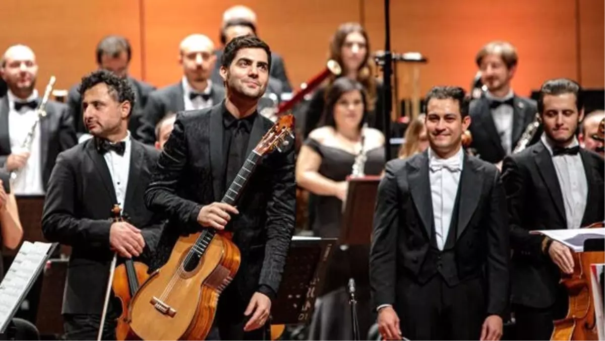 'Ink Dark Moon'un prömiyeri yapıldı