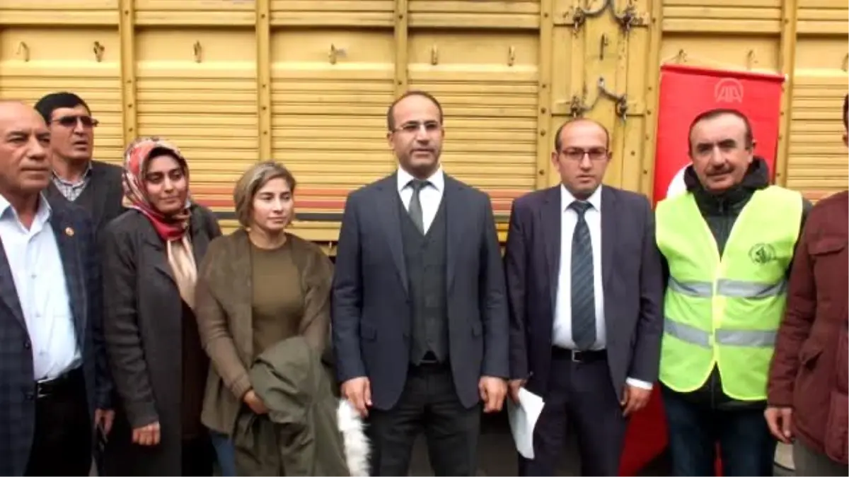 Keban'da çiftçilere fidan desteği
