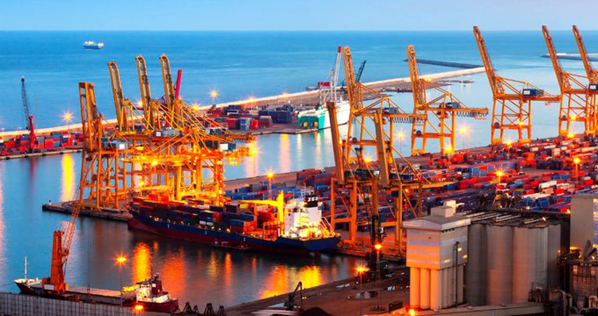 Ekim'de dış ticaret açığı 1 milyar 808 milyon dolara yükseldi