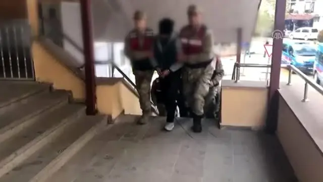 Baz istasyonlarından hırsızlık yapan 4 kişi yakalandı