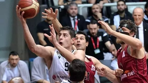 Çekişmeli maçta kazanan Beşiktaş Sompo Sigorta! Çekişmeli maçta kazanan Beşiktaş Sompo Sigorta!
