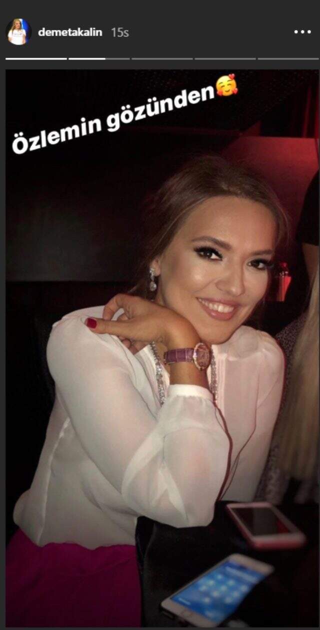 Demet Akalın'dan '27 yaşında mısın?' diyen takipçisine bedava bilet jesti!