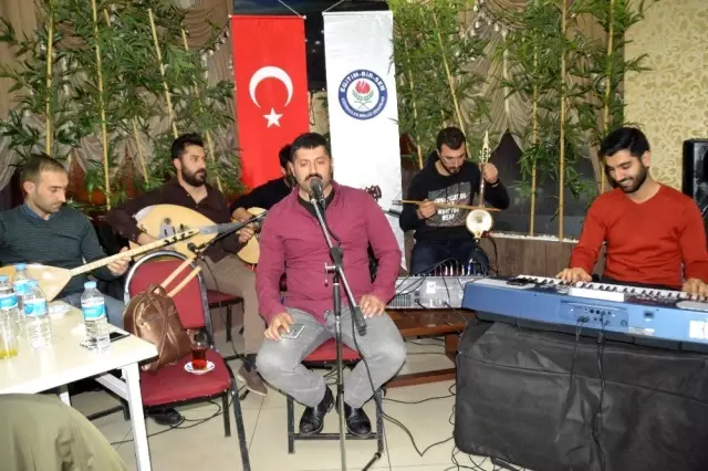 Eğitim Bir Sen Eleşkirt'te yüzlerce öğretmenle yemekte bir araya geldi Eğitim Bir Sen Eleşkirt'te yüzlerce öğretmenle yemekte bir araya geldi
