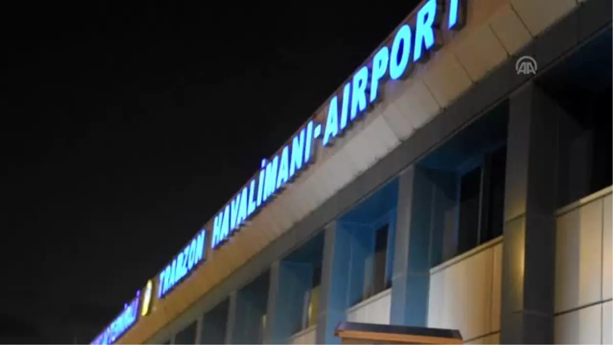 Galatasaray kafilesi, Trabzon'a geldi