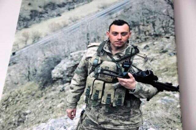 Hakkari şehidinin emaneti, yıllar sonra acılı annesine teslim edildi