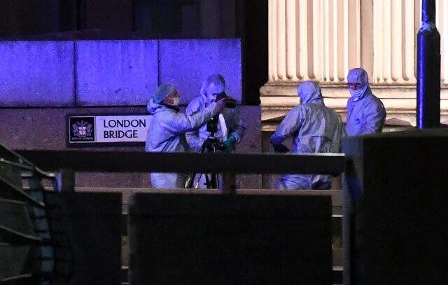 Londra'daki bıçaklı saldırının detayları belli oldu! Saldırgana müdahale eden kişinin cinayet işlediği açıklandı