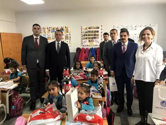 Sinan Ateş, Fırat Yılmaz Çakıroğlu İlkokulu'nun açılışına katıldı