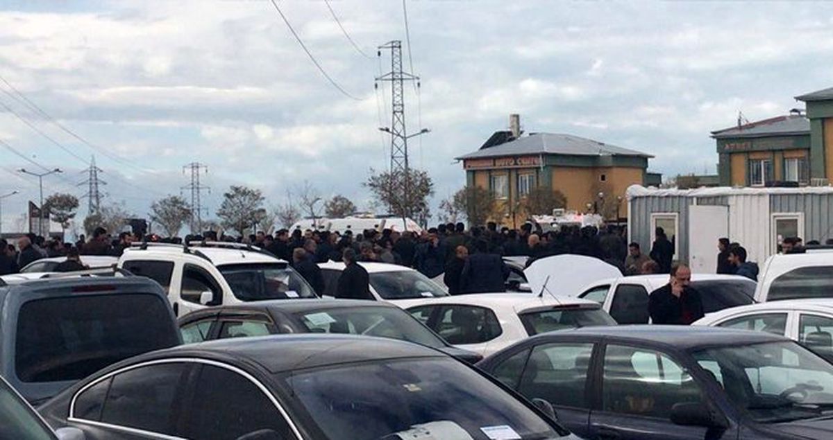 Van'daki bir oto pazarında silahlar konuştu: 7 yaralı