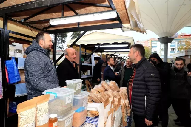 7. Şile Tohum ve Yerel Ürünler Şenliği'nde üreticiyle tüketici buluştu 7. Şile Tohum ve Yerel Ürünler Şenliği'nde üreticiyle tüketici buluştu