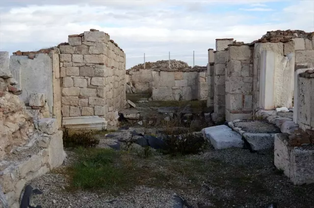 Amorium Antik Kenti turizme açılmayı bekliyor Amorium Antik Kenti turizme açılmayı bekliyor