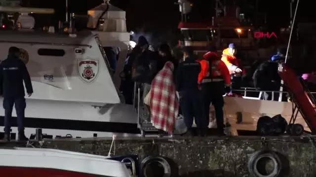 Çanakkale'de 99 kaçak göçmen yakalandı Çanakkale'de 99 kaçak göçmen yakalandı