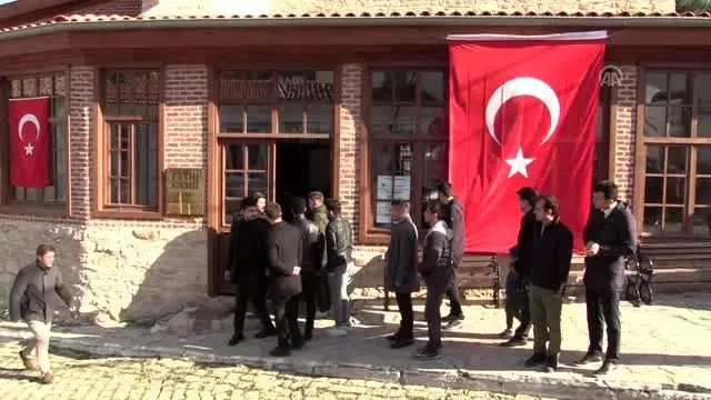 Çanakkale Savaşları kahramanı Seyit Onbaşı vefatının 80'inci yılında anıldı - ÇANAKKALE Çanakkale Savaşları kahramanı Seyit Onbaşı vefatının 80'inci yılında anıldı - ÇANAKKALE