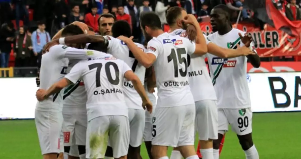 Denizlispor, Gaziantep'i 2-1 mağlup etti