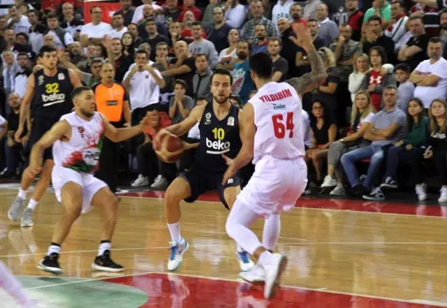 ING Basketbol Süper Ligi: Pınar Karşıyaka: 68 - Fenerbahçe Beko: 57 ING Basketbol Süper Ligi: Pınar Karşıyaka: 68 - Fenerbahçe Beko: 57