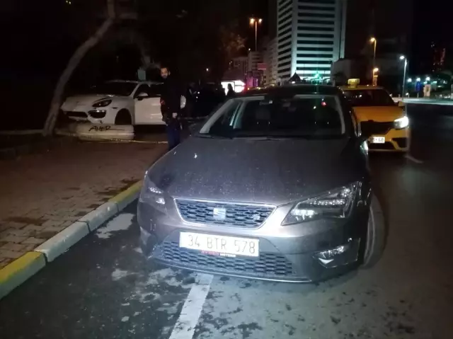 İstanbul'da iki araca yönelik silahlı saldırıda bir kişi yaralandı İstanbul'da iki araca yönelik silahlı saldırıda bir kişi yaralandı