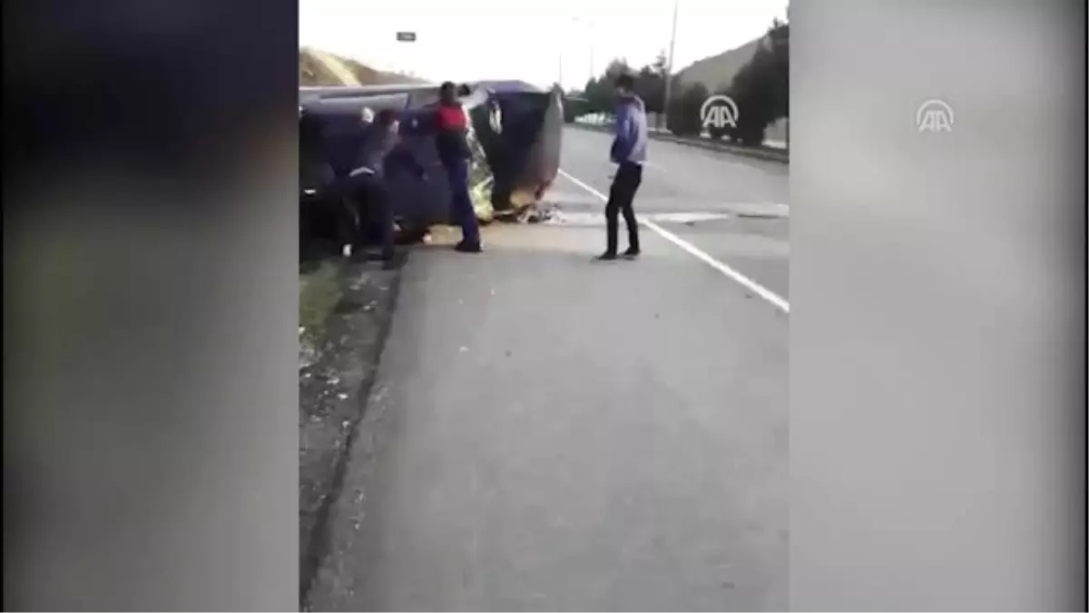 Kahramanmaraş'ta otomobil devrildi: 2 yaralı