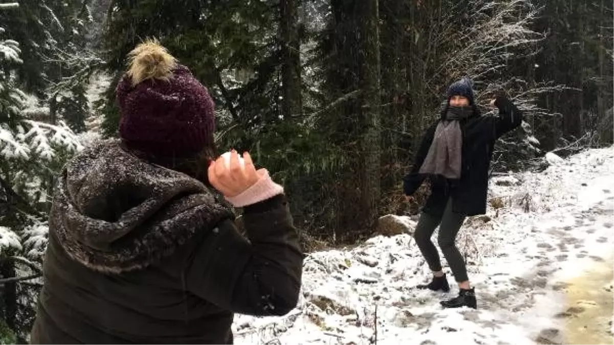 Karabük'te mevsimin ilk kar yağışı