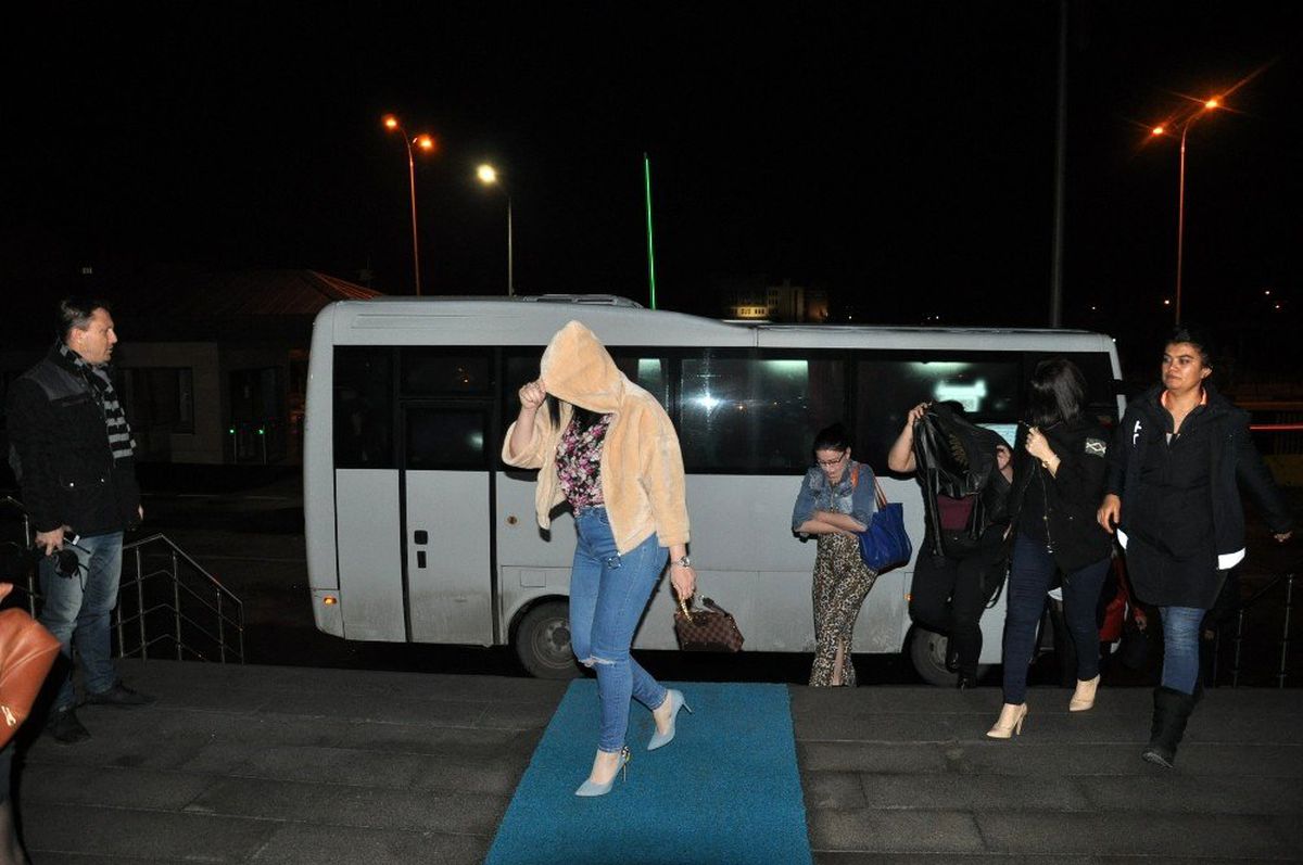 Kars'ta 'Son Durak Fuhuş Operasyonu-1': 41 gözaltı