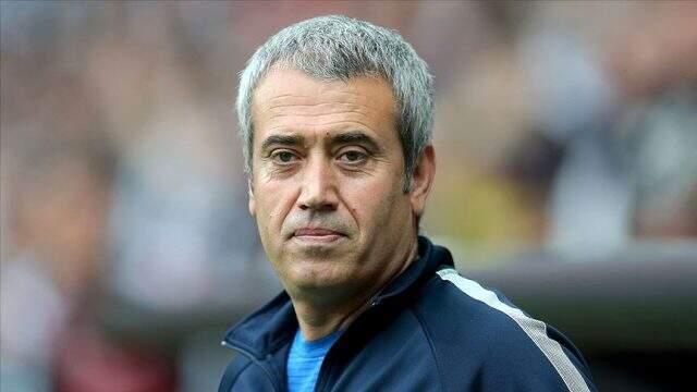 Kasımpaşa, teknik direktör Kemal Özdeş ile yollarını ayırdı