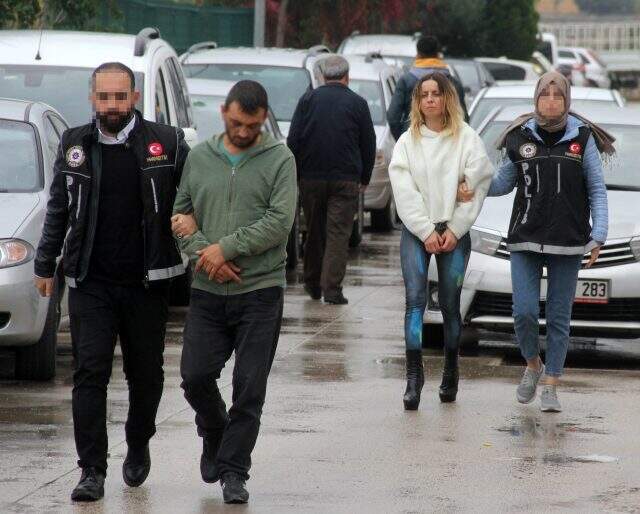 Moldovalı uyuşturucu kuryesi Adana'da yakalandı