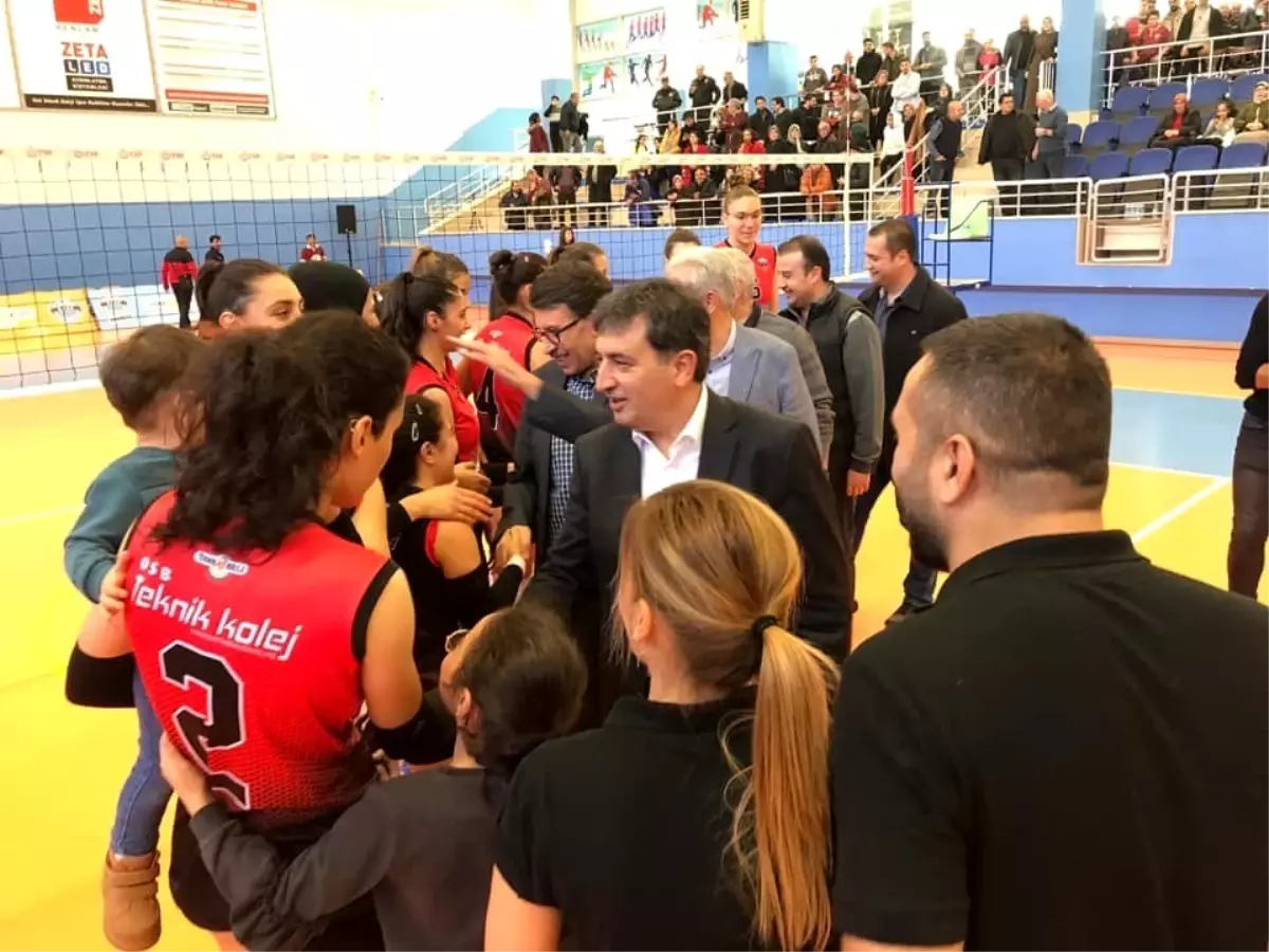 OSB Teknik Koleji Atletikspor'da liderlik sevinci