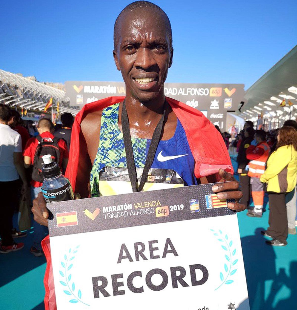 Valencia Maratonu'nda Kaan Kigen Özbilen'den rekor