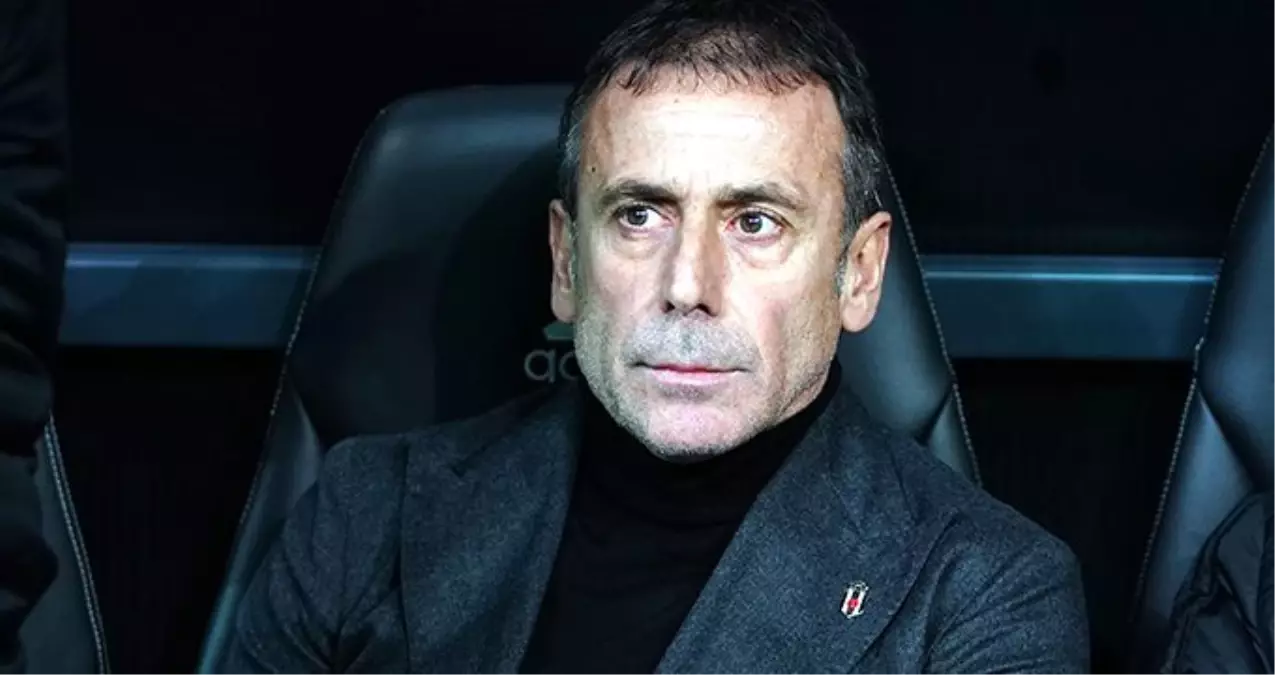 Beşiktaş taraftarı, Abdullah Avcı ile barıştı!