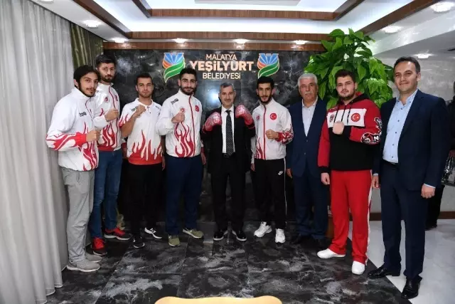Çınar, milli takım sporcularını ağırladı Çınar, milli takım sporcularını ağırladı