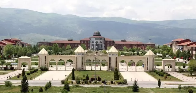 DPÜ'de fen ve mühendislik alanlarında proje eğitimi