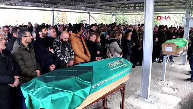 Erzincan-kaza kurbanı gurbetçi aileye son görev