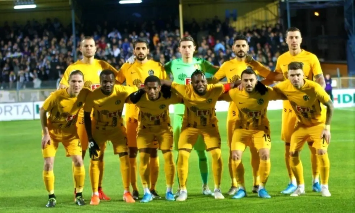 Eskişehirspor yükselişe geçti