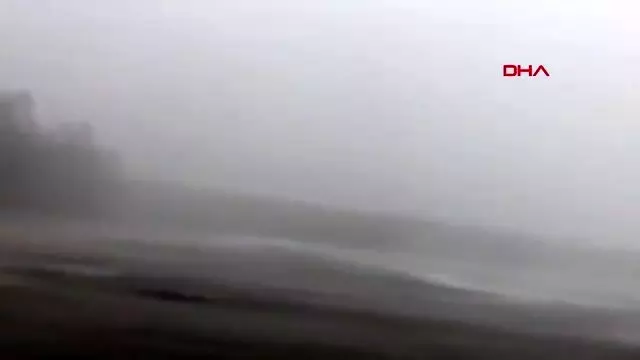 Filipinler'i tayfun vurdu 1 ölü