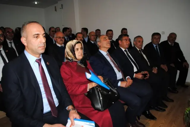 Isparta İl Genel Meclisi Toplantısı ilk kez Eğirdir'de gerçekleştirildi Isparta İl Genel Meclisi Toplantısı ilk kez Eğirdir'de gerçekleştirildi