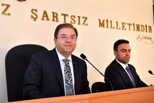 Maltepe Belediye Başkanı Ali Kılıç: 'Hedefimiz erdemli siyaset yapmak' Maltepe Belediye Başkanı Ali Kılıç: 'Hedefimiz erdemli siyaset yapmak'