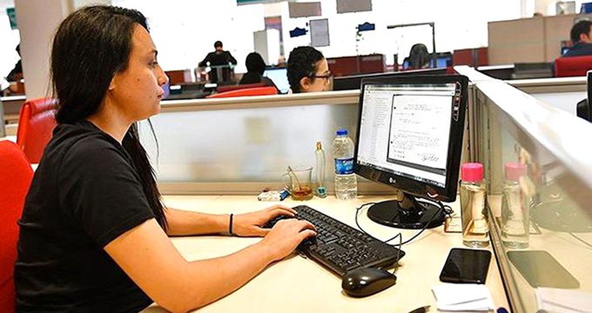 Mesaide sosyal medyaya girmek kovulma sebebi sayıldı