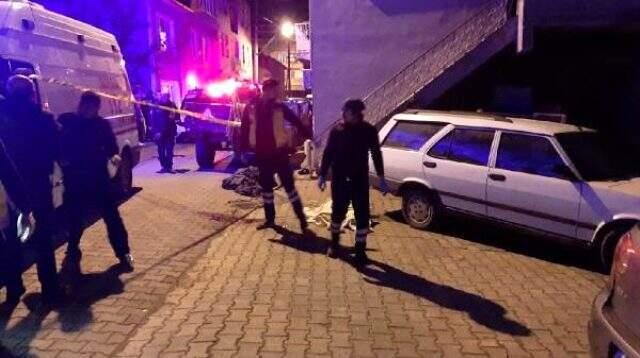 Otomobilin altında kalan kadını sürükleyerek öldüren sürücü, kayıplara karıştı