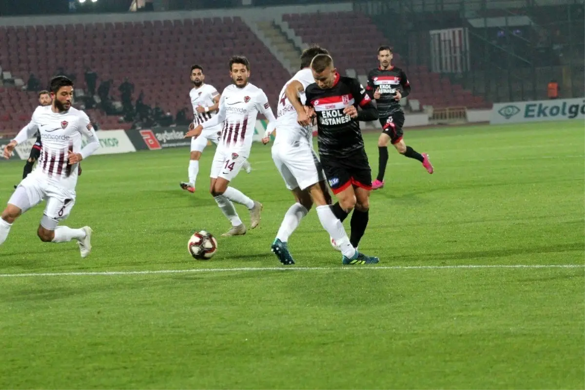 TFF 1. Lig: Balıkesirspor: 0 - Hatayspor: 0 (İlk yarı sonucu)