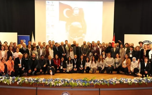 Yörük Ali Efe Sempozyumu sosyal gezi programıyla sona erdi Yörük Ali Efe Sempozyumu sosyal gezi programıyla sona erdi