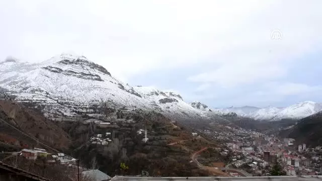 Zigana Geçidi'nde kar yağışı Zigana Geçidi'nde kar yağışı
