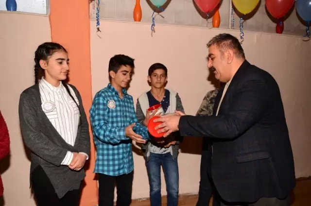 Başkan Sunar'dan ilgi özel öğrencilerden sevgi Başkan Sunar'dan ilgi özel öğrencilerden sevgi