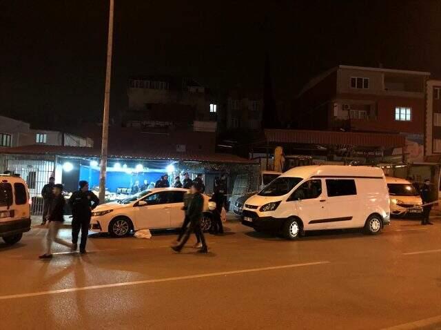 Bursa'da kavga ihbarına giden polis memuru başından vuruldu