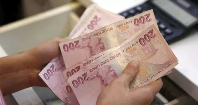 DİSK'in asgari ücret talebi net 3 bin 200 TL