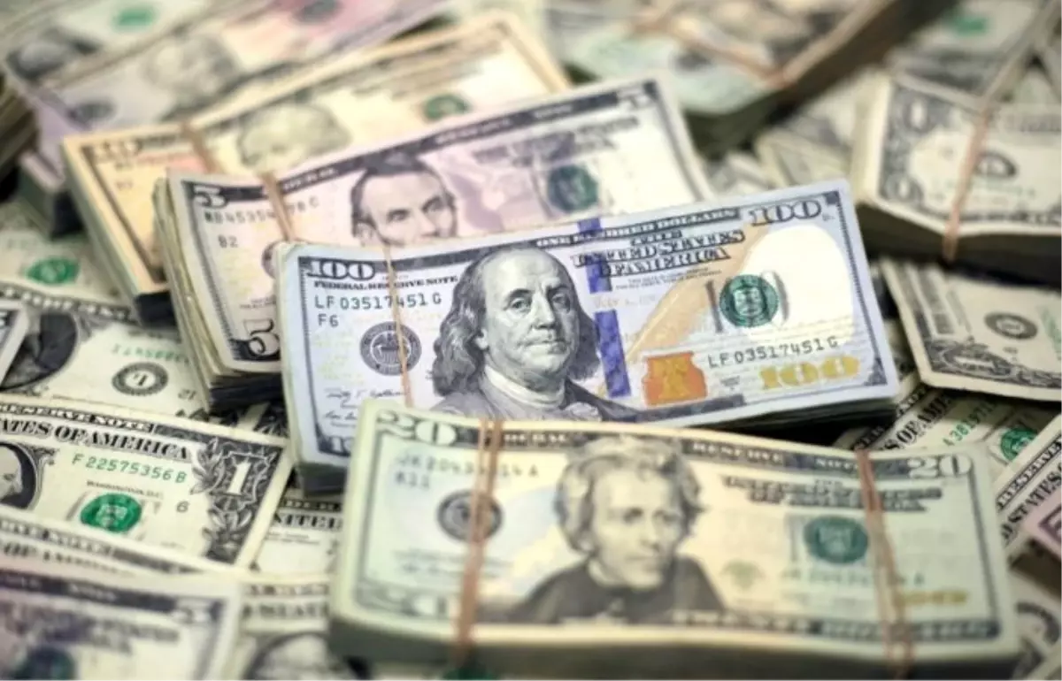 Dolar ve euro güne sakin başladı