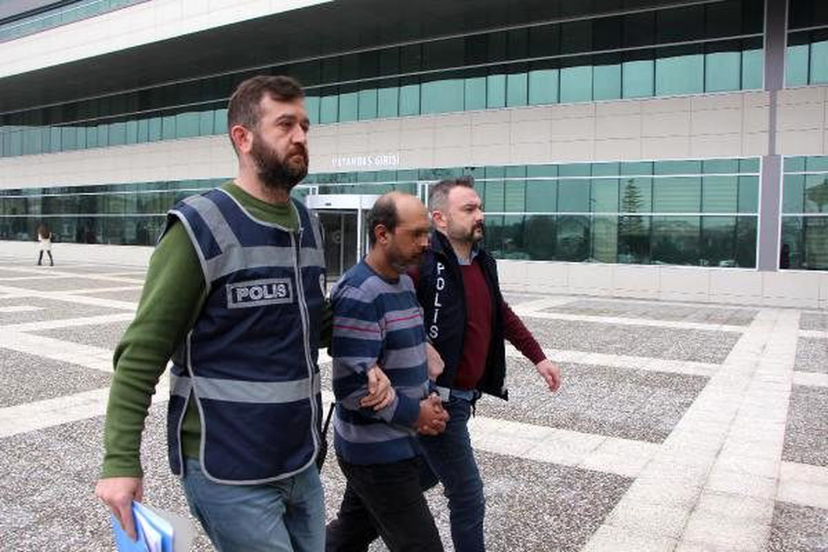 Eşini 32 yerinden bıçaklayan eski polisin savunması, mahkeme salonunda şaşkınlık yarattı