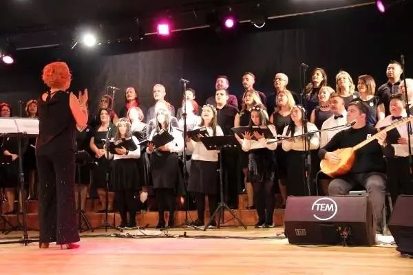 Kayseri'de engelliler yararına konser Kayseri'de engelliler yararına konser